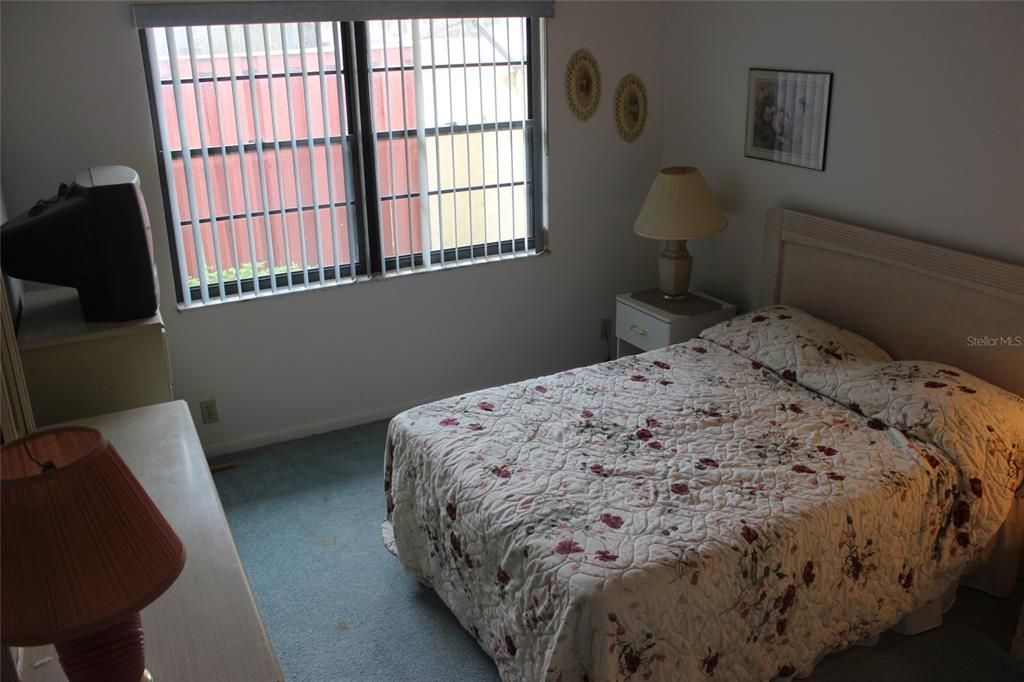 待售: $152,500 (2 贝兹, 2 浴室, 1278 平方英尺)