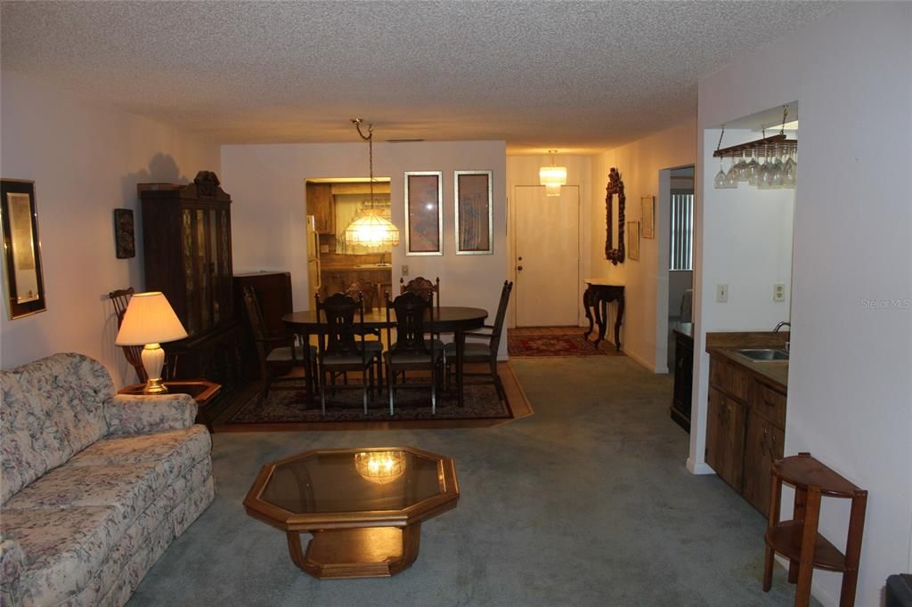 待售: $152,500 (2 贝兹, 2 浴室, 1278 平方英尺)