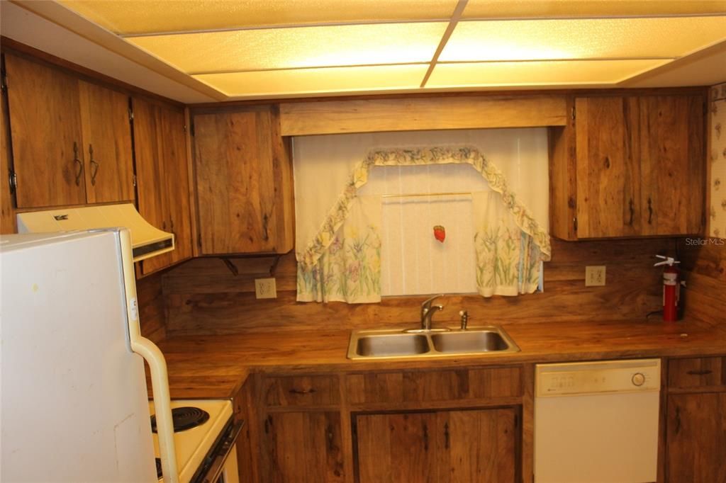 待售: $152,500 (2 贝兹, 2 浴室, 1278 平方英尺)