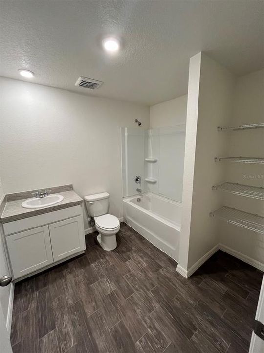 For Sale: $269,990 (3 beds, 2 baths, 1243 Square Feet)