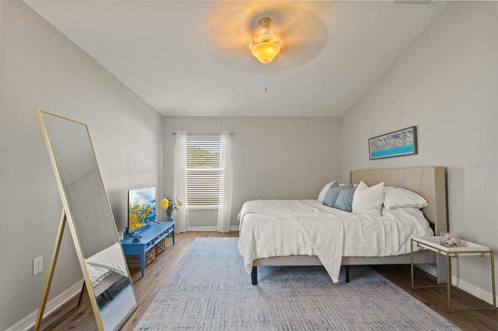 For Sale: $329,499 (3 beds, 2 baths, 1676 Square Feet)