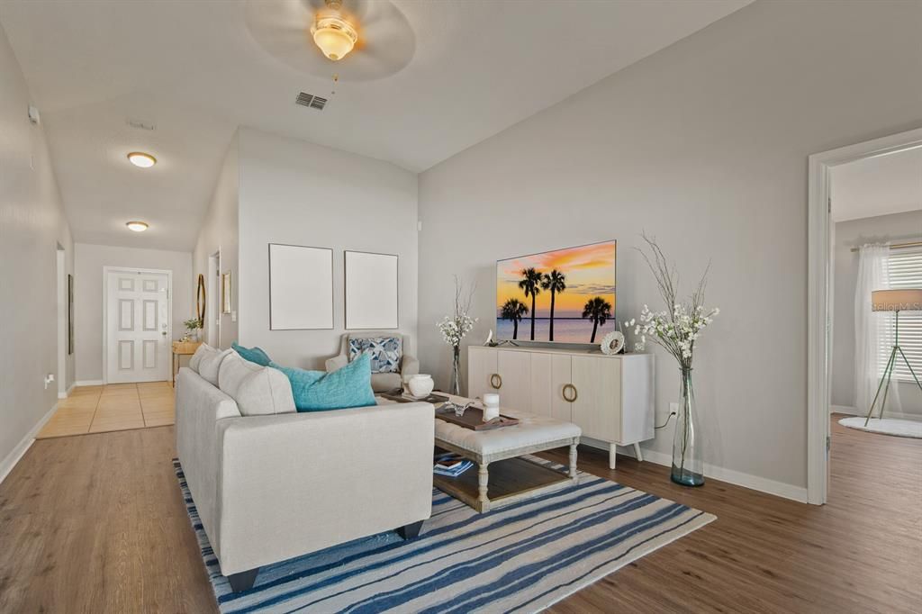 For Sale: $329,499 (3 beds, 2 baths, 1676 Square Feet)