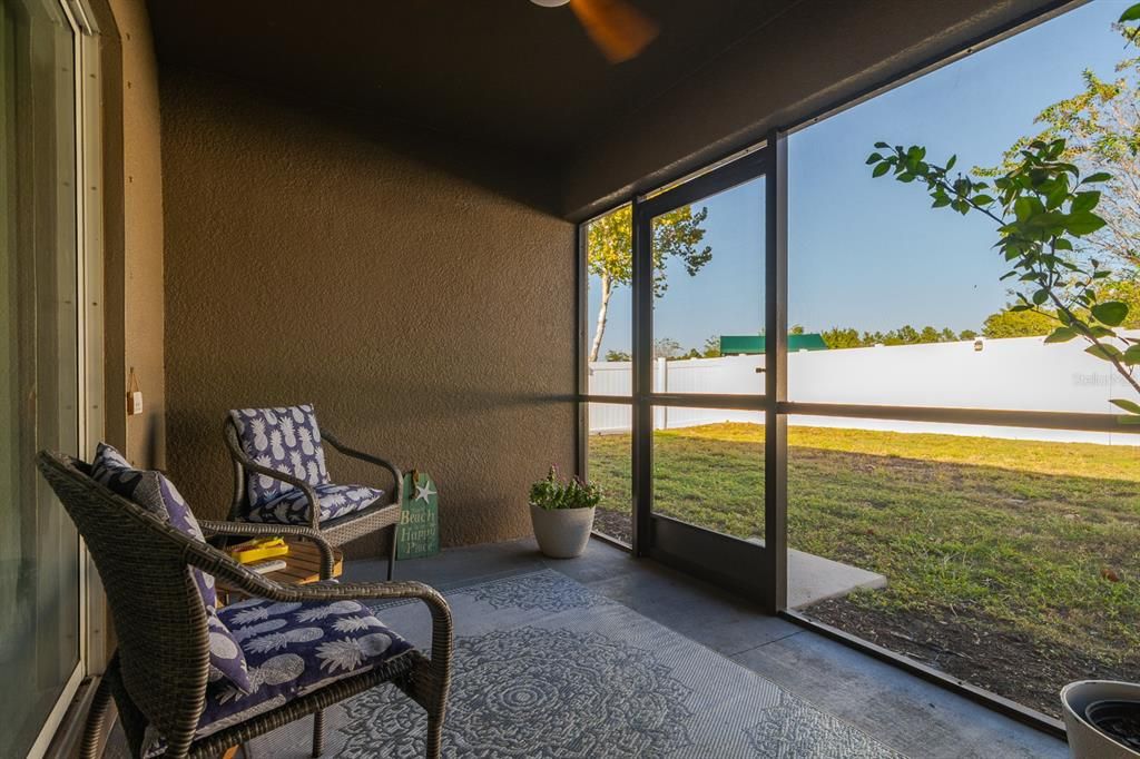 For Sale: $329,499 (3 beds, 2 baths, 1676 Square Feet)