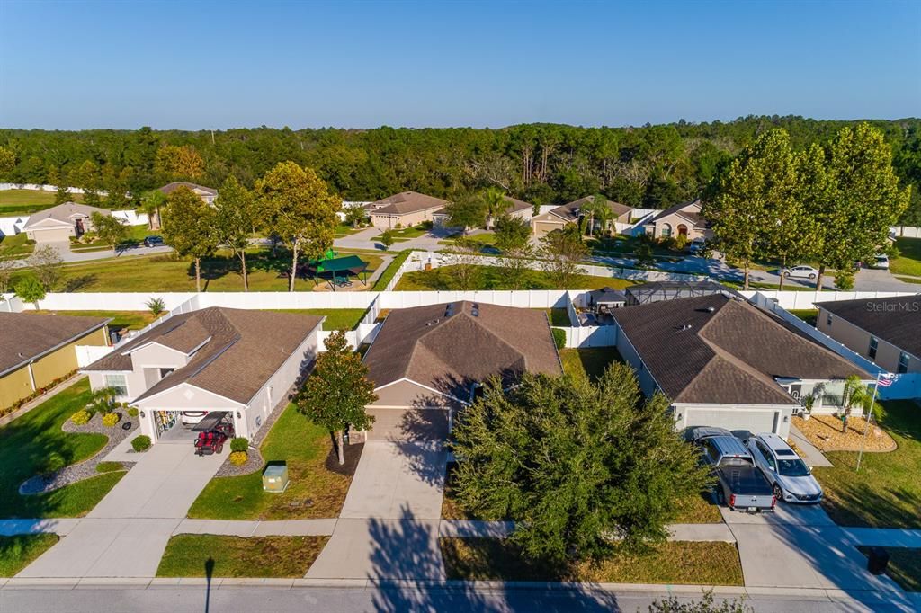 For Sale: $329,499 (3 beds, 2 baths, 1676 Square Feet)