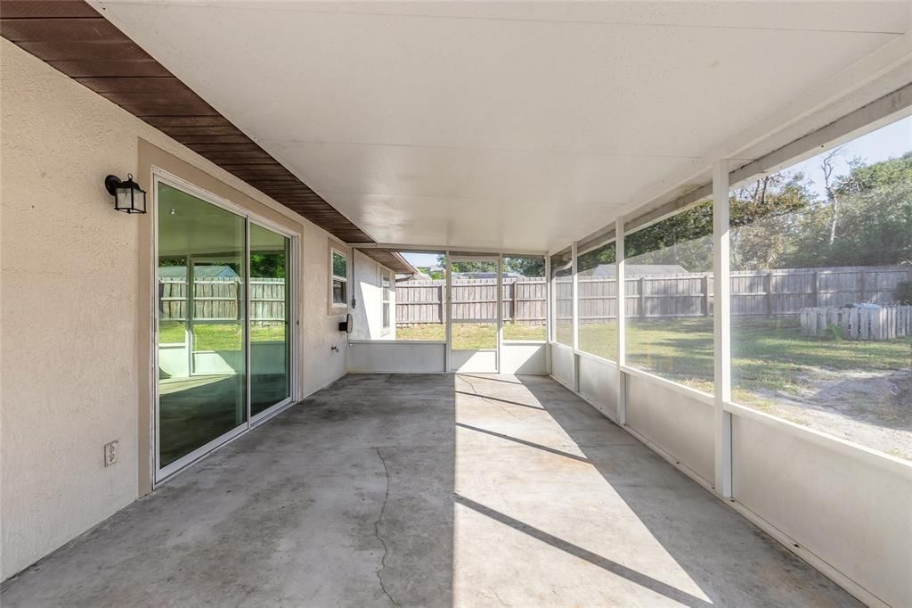 For Sale: $299,000 (3 beds, 2 baths, 1320 Square Feet)