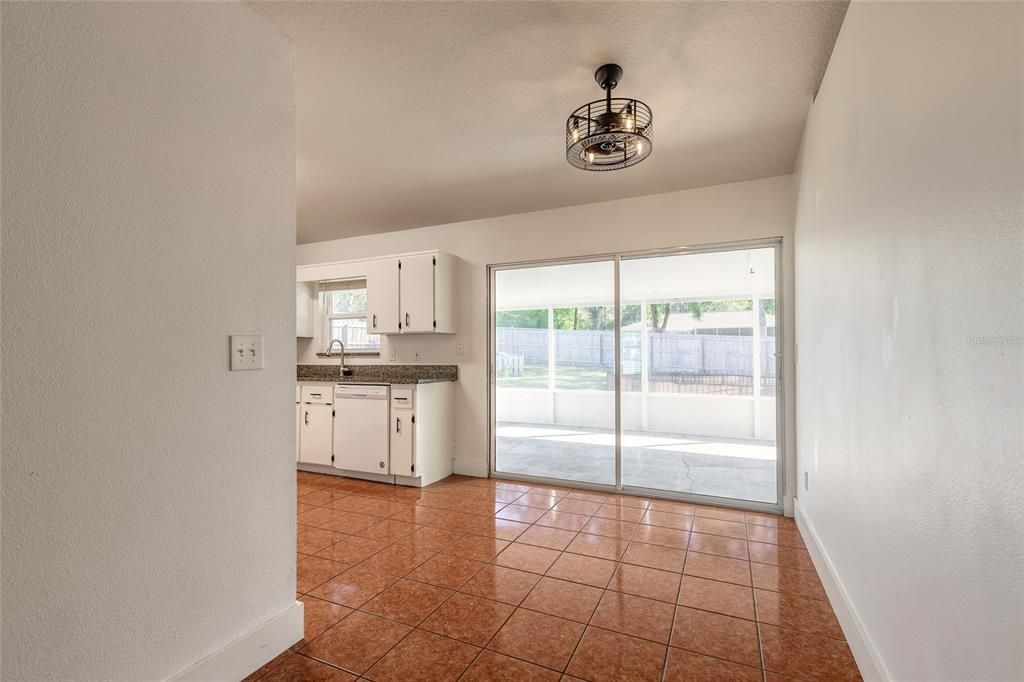 For Sale: $299,000 (3 beds, 2 baths, 1320 Square Feet)