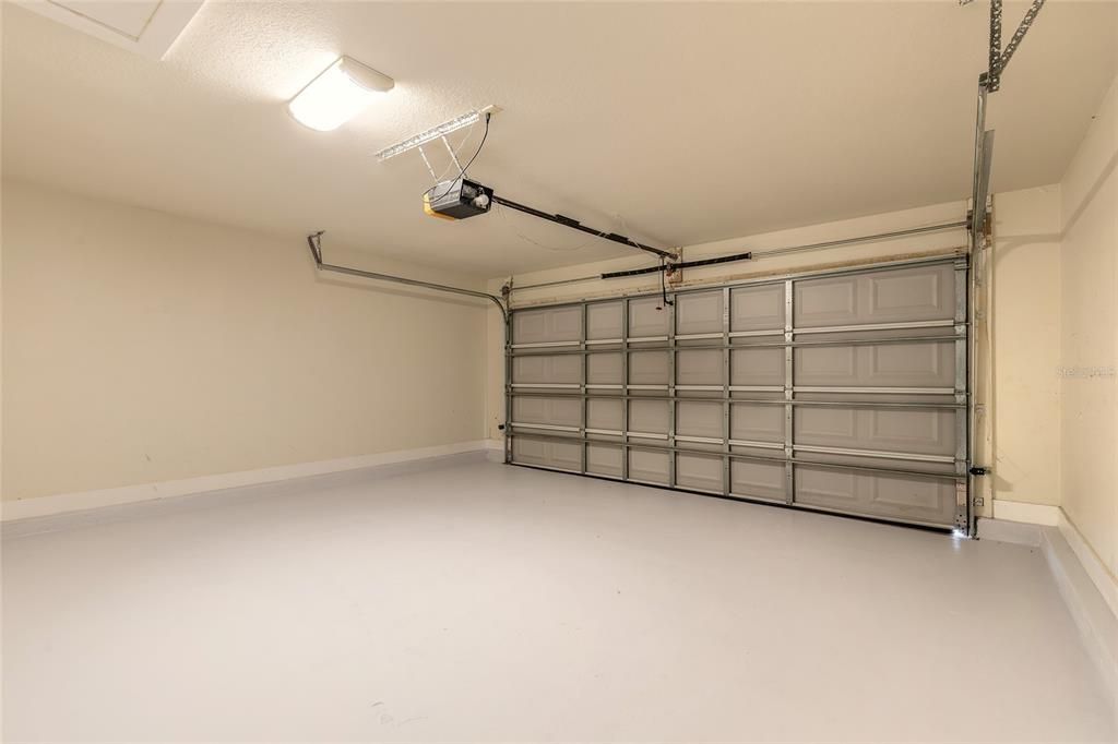 For Sale: $299,000 (3 beds, 2 baths, 1320 Square Feet)