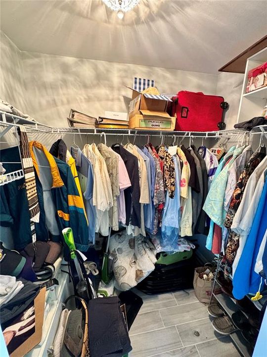 待售: $323,750 (2 贝兹, 2 浴室, 1400 平方英尺)