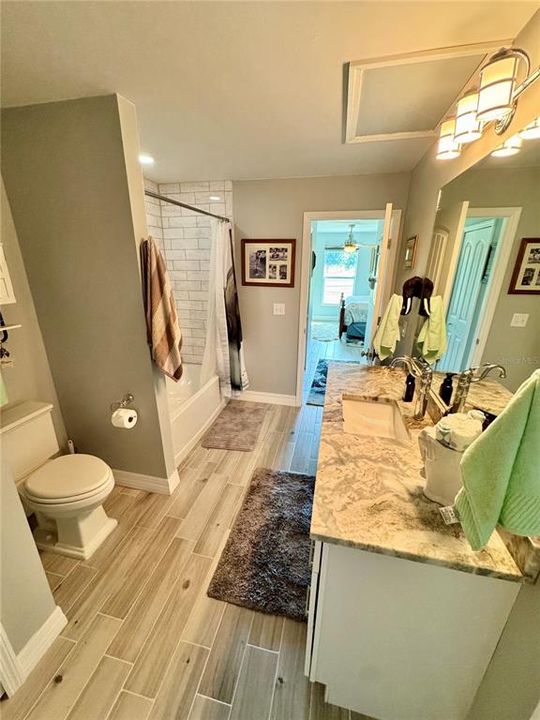 待售: $323,750 (2 贝兹, 2 浴室, 1400 平方英尺)