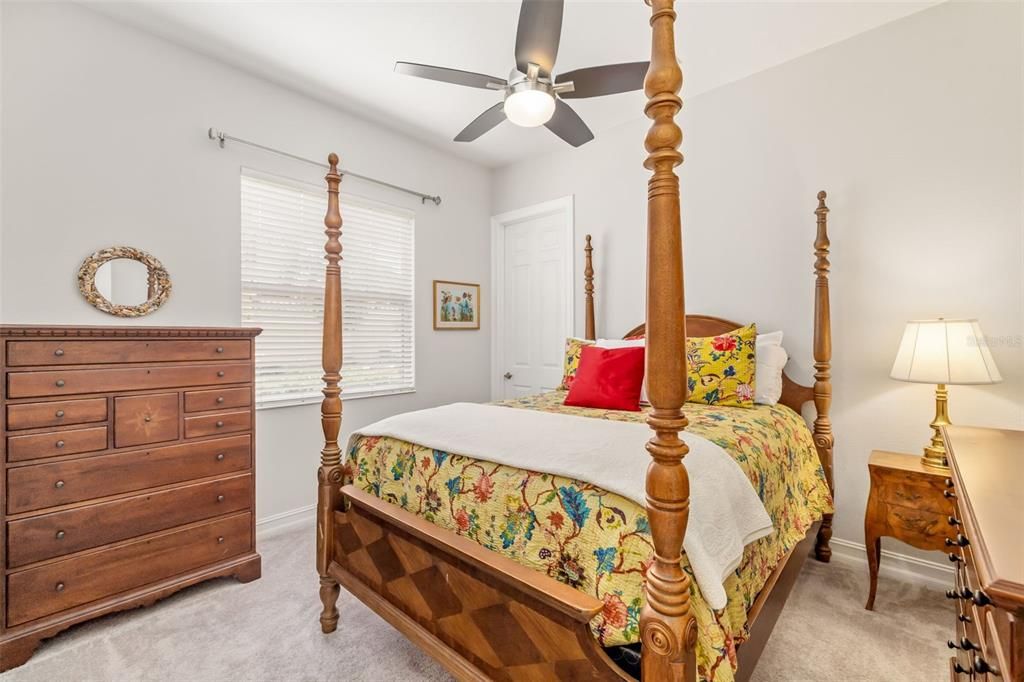 На продажу: $1,385,000 (5 спален, 4 ванн, 4127 Квадратных фут)