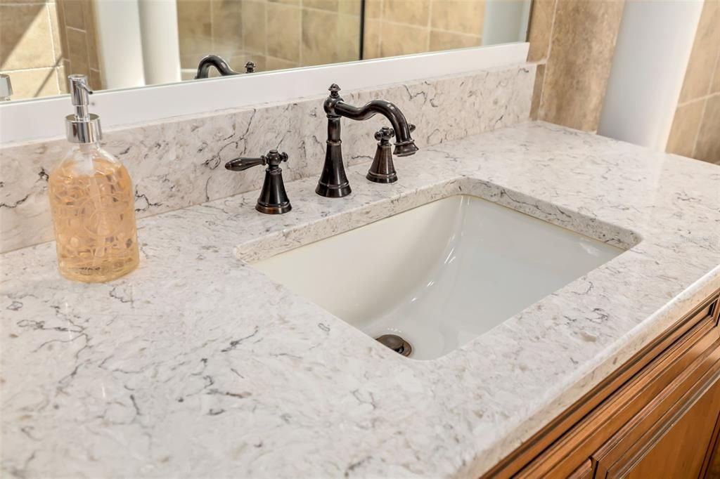 На продажу: $1,385,000 (5 спален, 4 ванн, 4127 Квадратных фут)