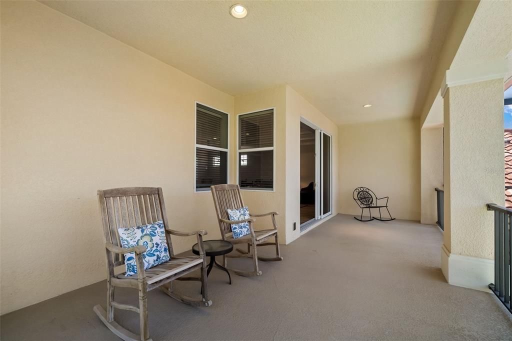 На продажу: $1,385,000 (5 спален, 4 ванн, 4127 Квадратных фут)