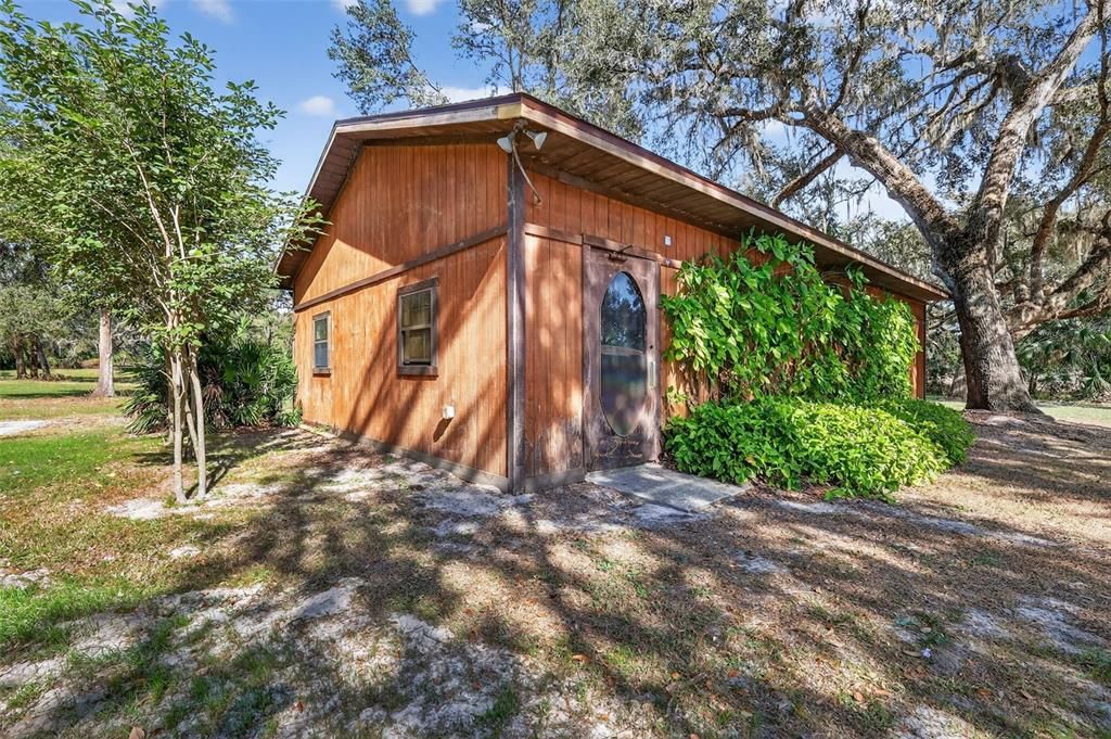 En Venta: $529,000 (4 camas, 2 baños, 2469 Pies cuadrados)