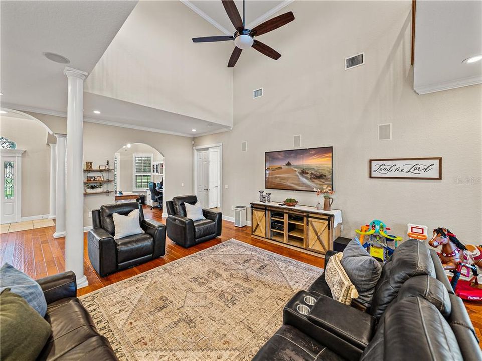 待售: $1,185,000 (4 贝兹, 3 浴室, 4162 平方英尺)