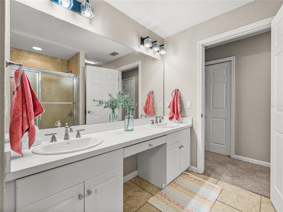 待售: $1,185,000 (4 贝兹, 3 浴室, 4162 平方英尺)