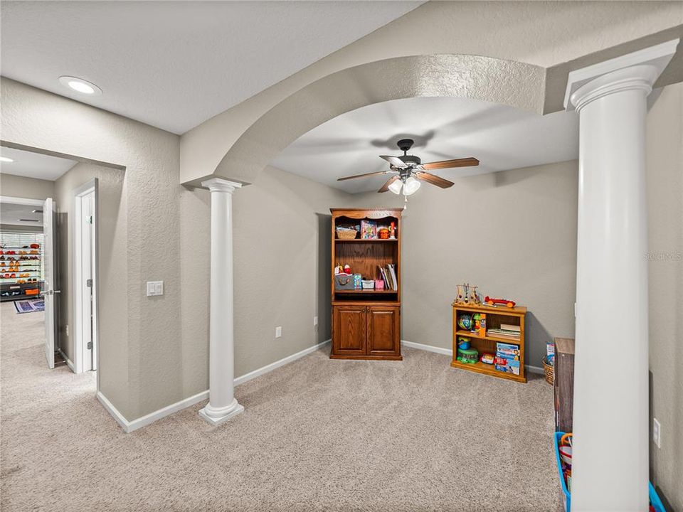 待售: $1,185,000 (4 贝兹, 3 浴室, 4162 平方英尺)