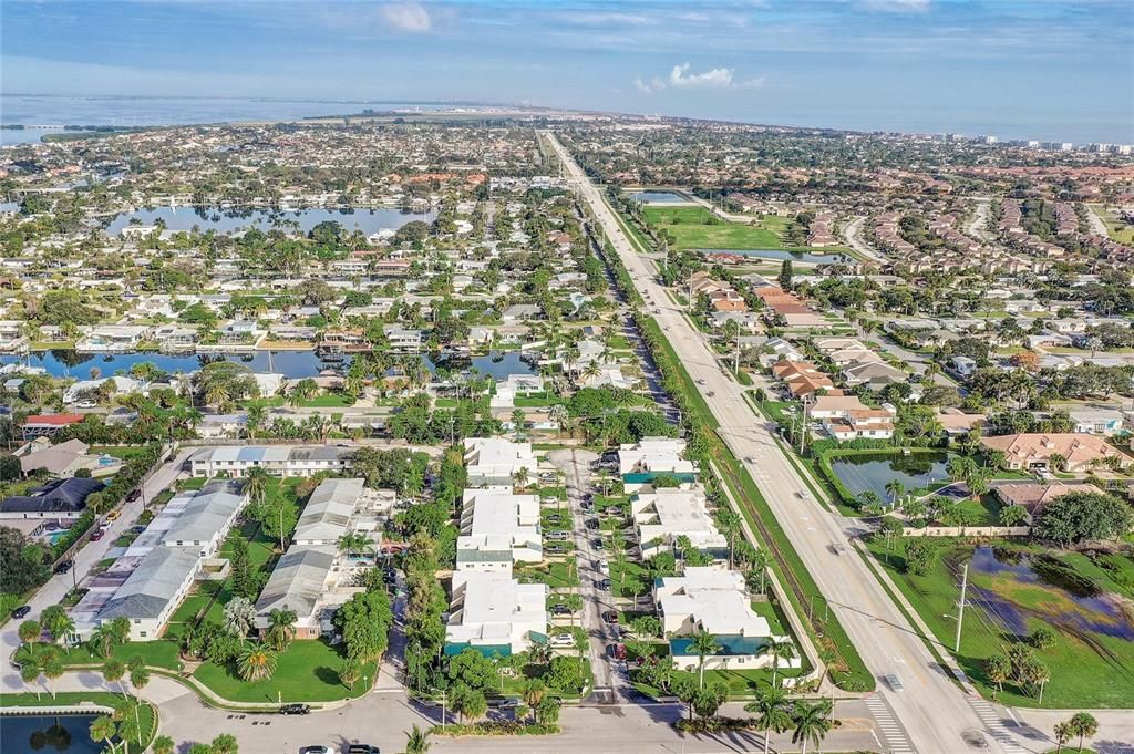 待售: $299,900 (2 贝兹, 2 浴室, 1440 平方英尺)