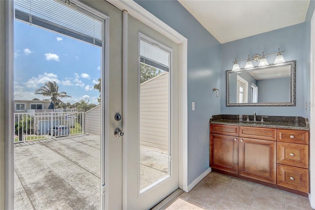 待售: $299,900 (2 贝兹, 2 浴室, 1440 平方英尺)