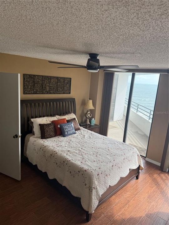 For Rent: $2,500 (2 beds, 2 baths, 1189 Square Feet)