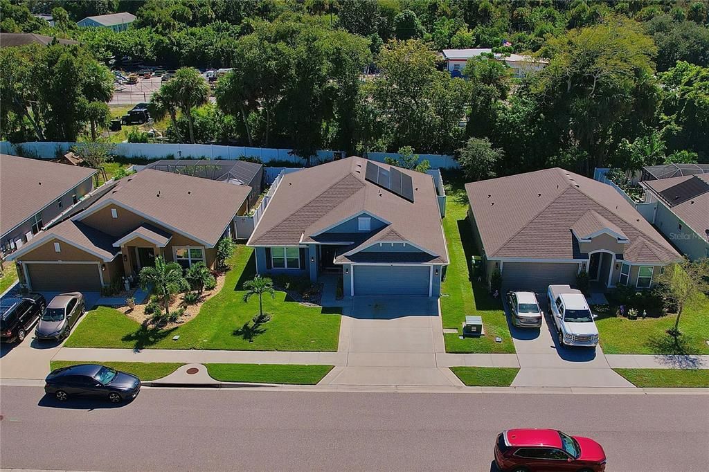 For Sale: $379,900 (4 beds, 2 baths, 1828 Square Feet)