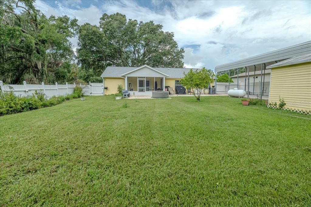 На продажу: $425,000 (2 спален, 2 ванн, 1566 Квадратных фут)