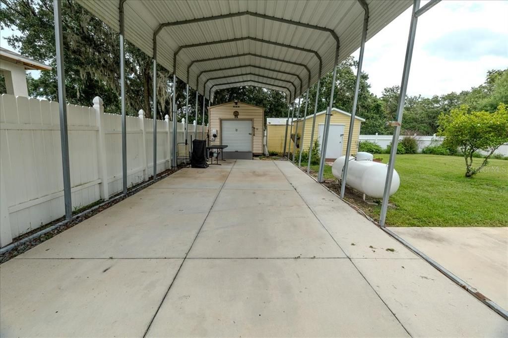 На продажу: $425,000 (2 спален, 2 ванн, 1566 Квадратных фут)