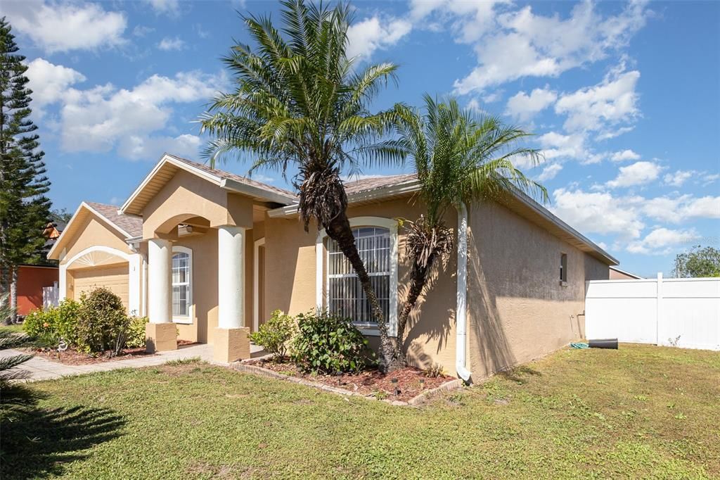 For Sale: $315,000 (3 beds, 2 baths, 1770 Square Feet)