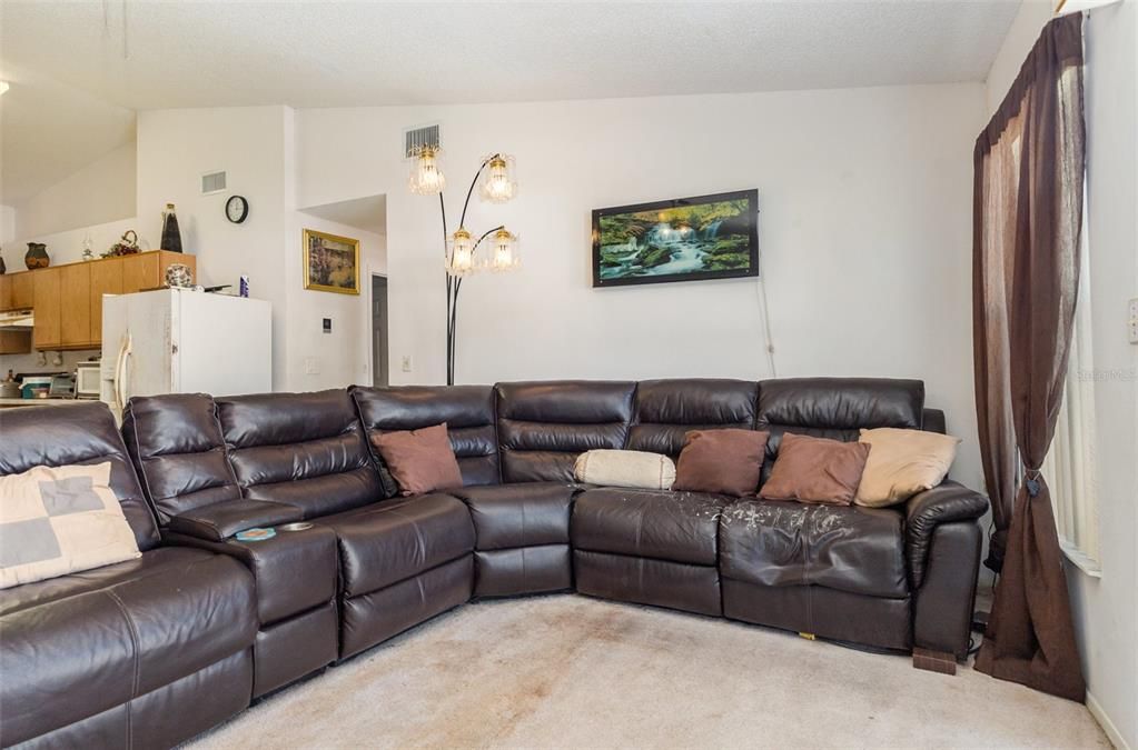 For Sale: $315,000 (3 beds, 2 baths, 1770 Square Feet)