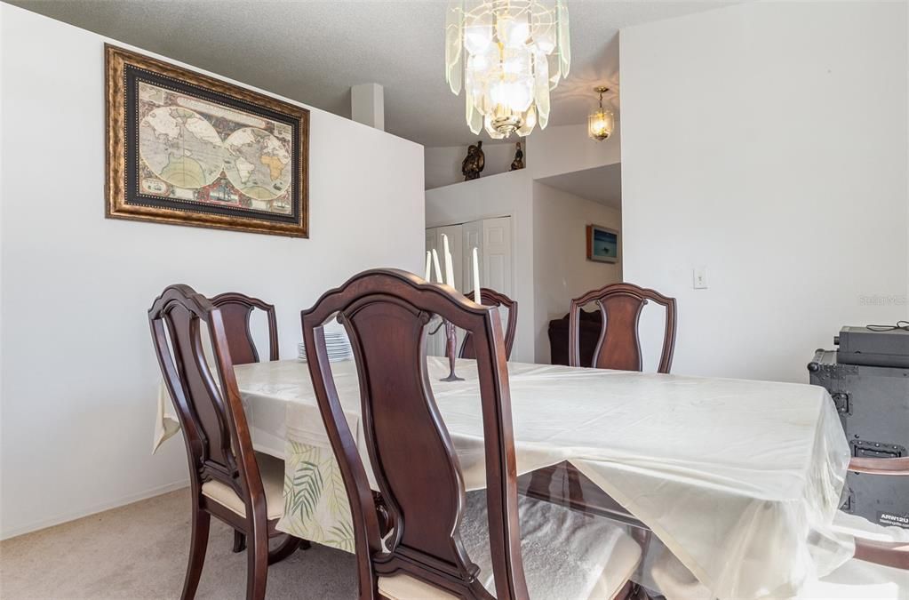 For Sale: $315,000 (3 beds, 2 baths, 1770 Square Feet)