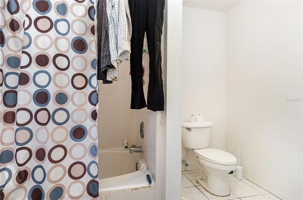 For Sale: $315,000 (3 beds, 2 baths, 1770 Square Feet)