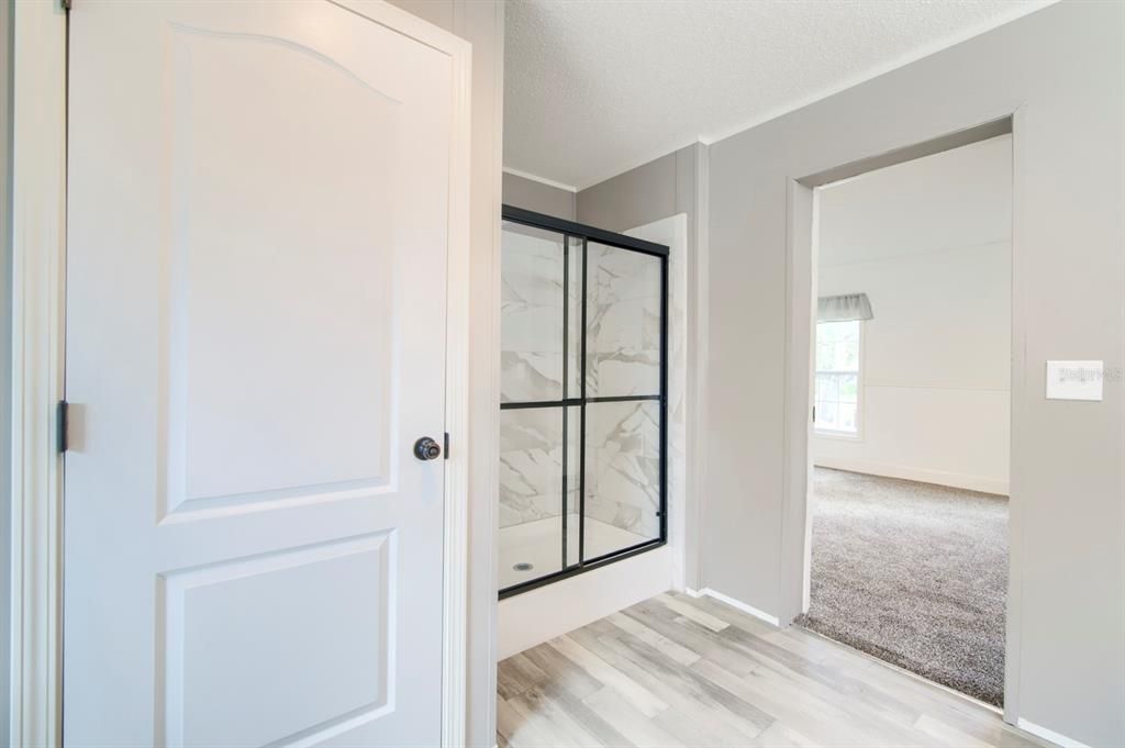 待售: $299,000 (3 贝兹, 2 浴室, 1352 平方英尺)