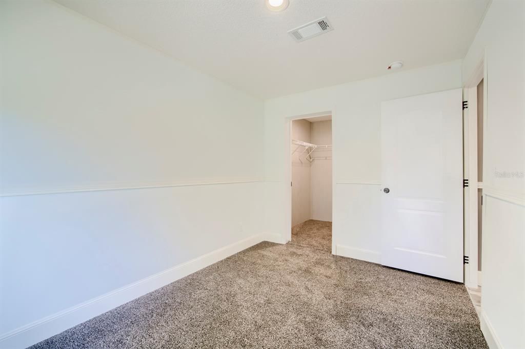 待售: $299,000 (3 贝兹, 2 浴室, 1352 平方英尺)