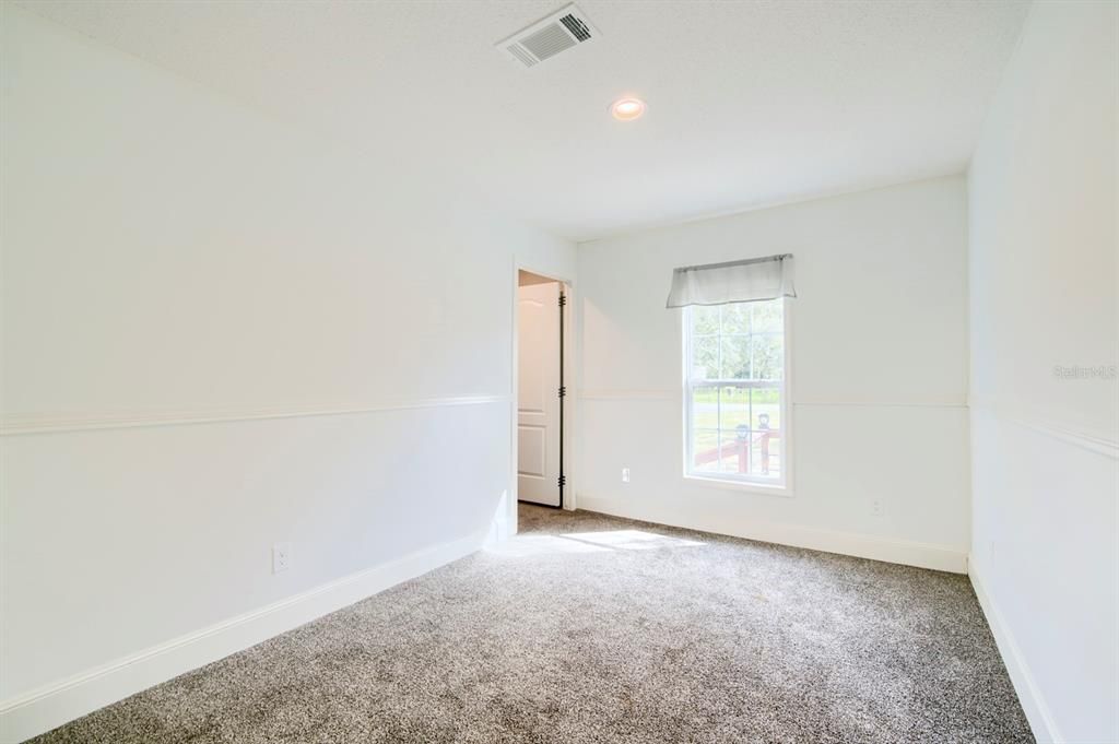 待售: $299,000 (3 贝兹, 2 浴室, 1352 平方英尺)