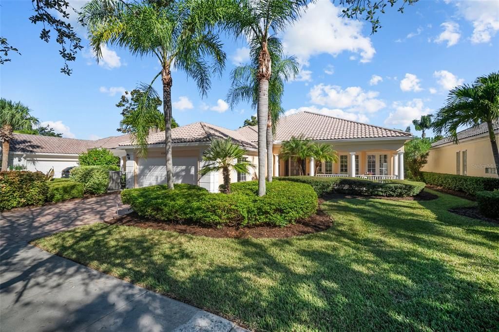Active With Contract: $749,900 (4 beds, 3 baths, 2521 Square Feet)