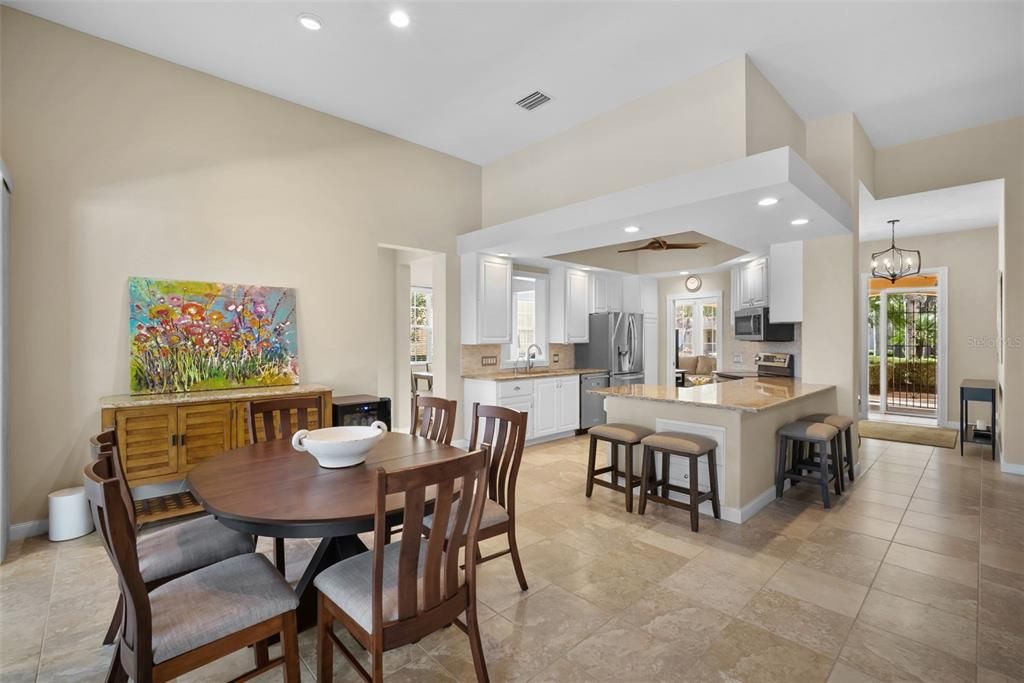 Active With Contract: $749,900 (4 beds, 3 baths, 2521 Square Feet)