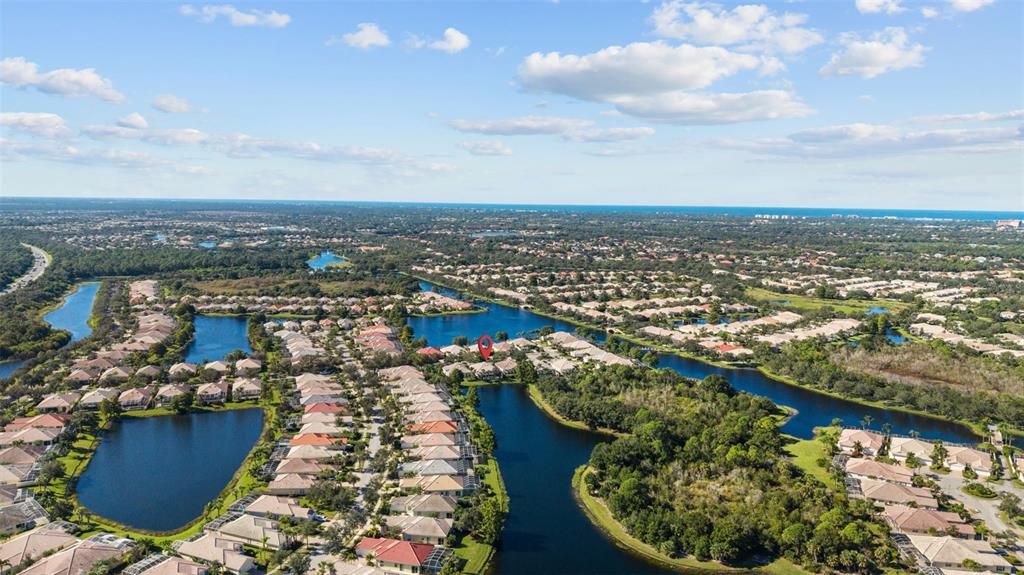 Active With Contract: $749,900 (4 beds, 3 baths, 2521 Square Feet)