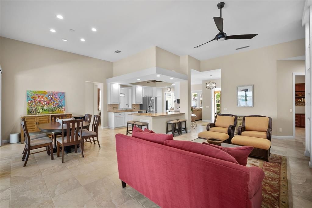 Active With Contract: $749,900 (4 beds, 3 baths, 2521 Square Feet)