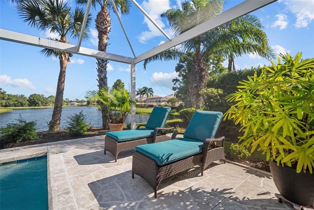 Active With Contract: $749,900 (4 beds, 3 baths, 2521 Square Feet)