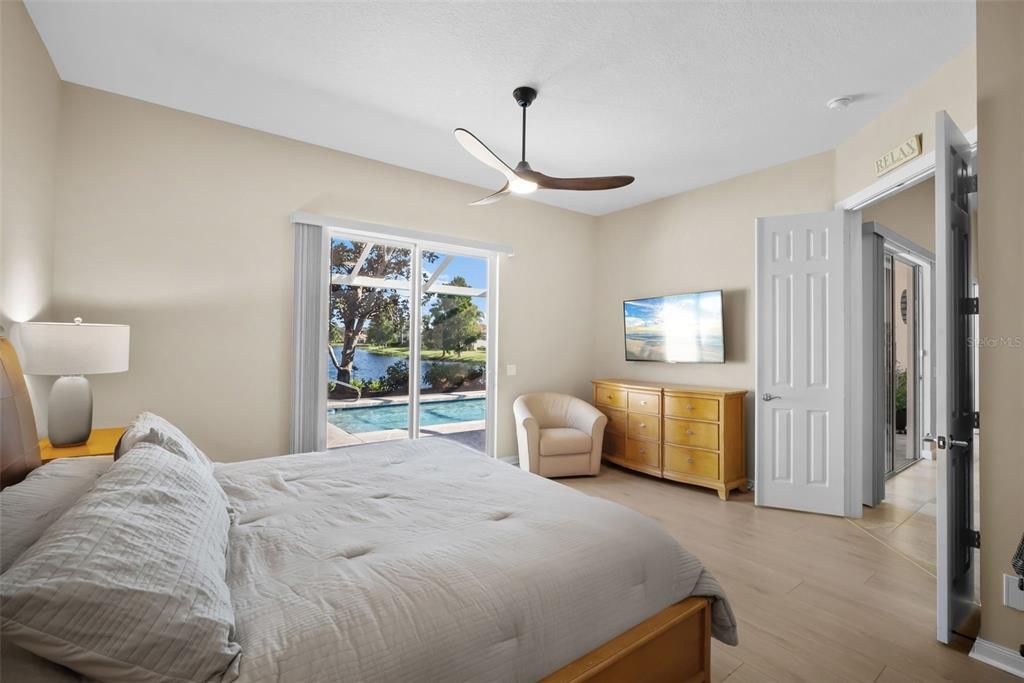 Active With Contract: $749,900 (4 beds, 3 baths, 2521 Square Feet)