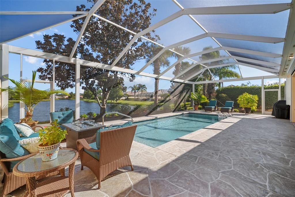 Active With Contract: $749,900 (4 beds, 3 baths, 2521 Square Feet)