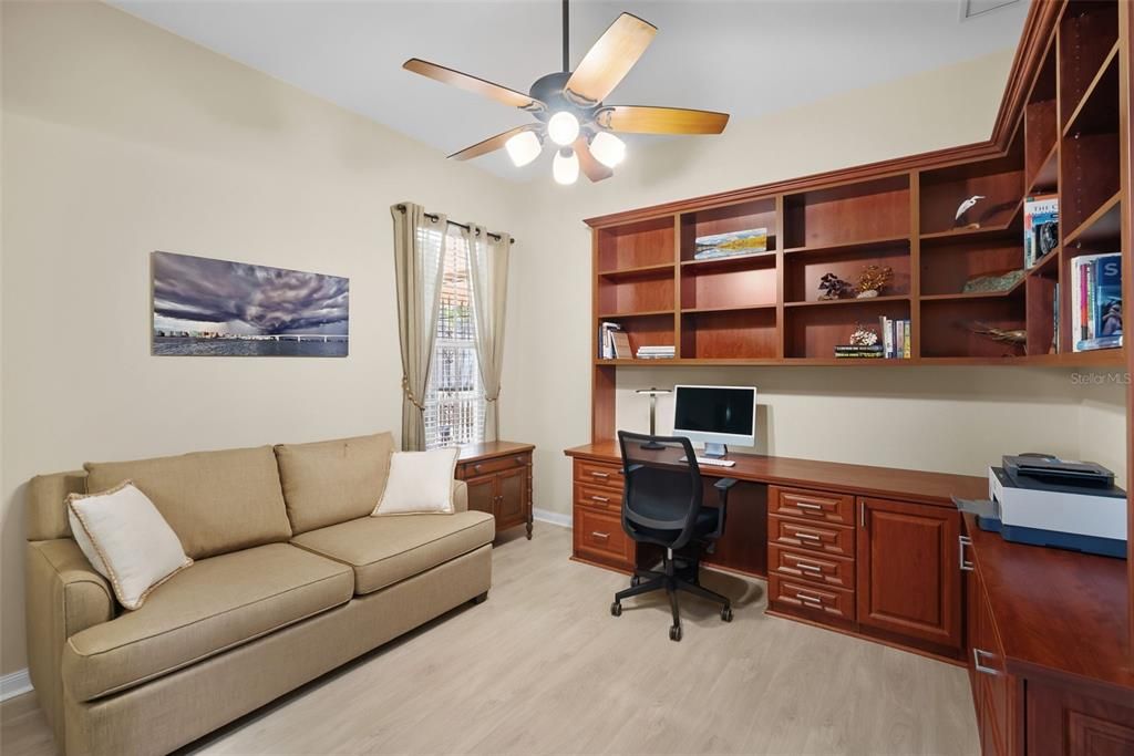 Active With Contract: $749,900 (4 beds, 3 baths, 2521 Square Feet)