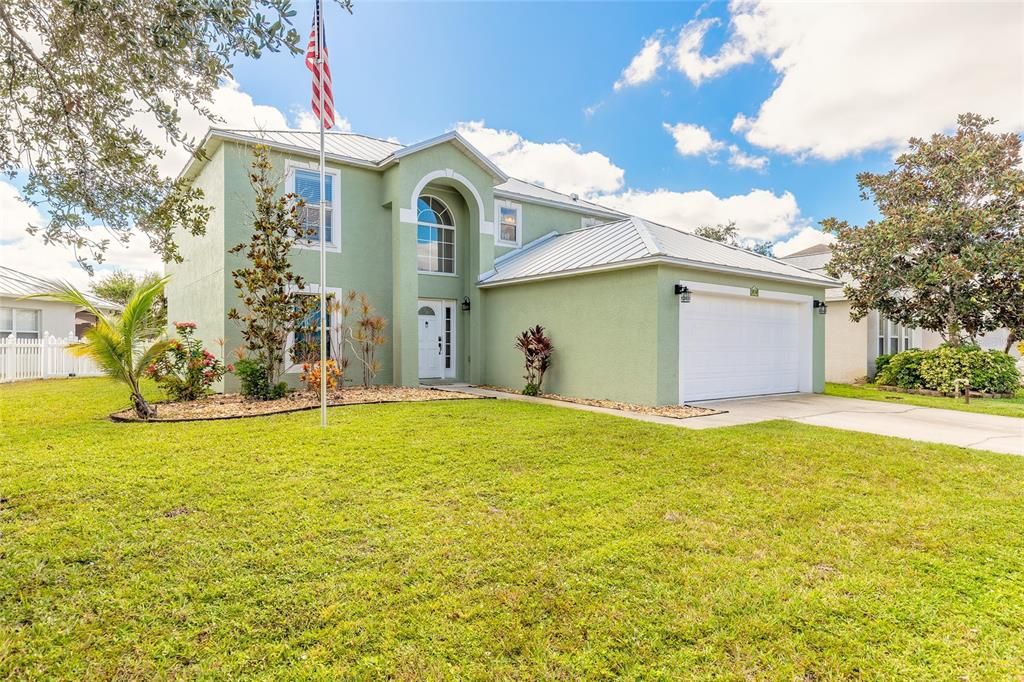 For Sale: $425,000 (4 beds, 2 baths, 2761 Square Feet)