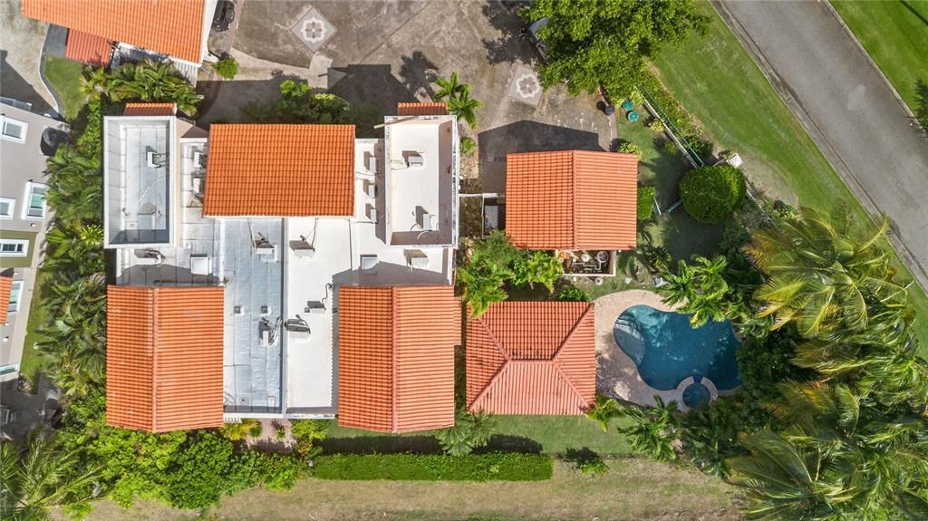 待售: $1,495,000 (4 贝兹, 3 浴室, 2400 平方英尺)