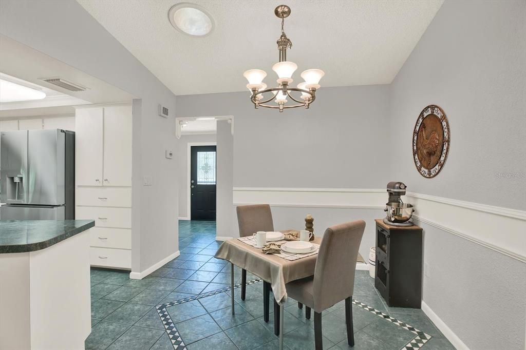 For Sale: $289,000 (3 beds, 2 baths, 2090 Square Feet)