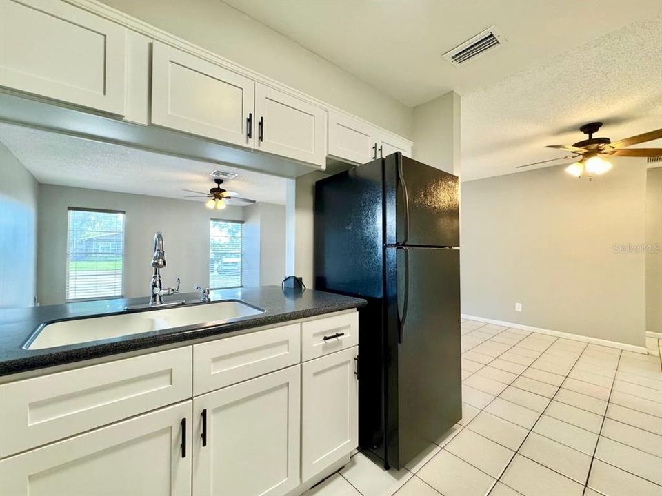 En Renta: $2,200 (3 camas, 2 baños, 1265 Pies cuadrados)