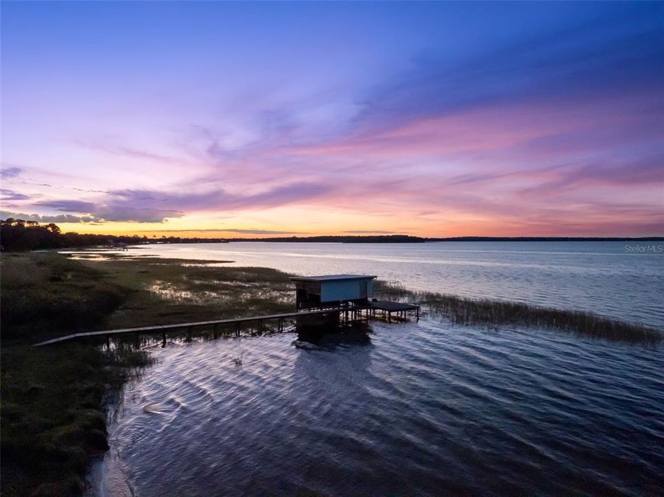 For Sale: $2,490,000 (7 beds, 4 baths, 5046 Square Feet)