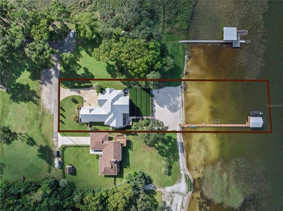 For Sale: $2,490,000 (7 beds, 4 baths, 5046 Square Feet)