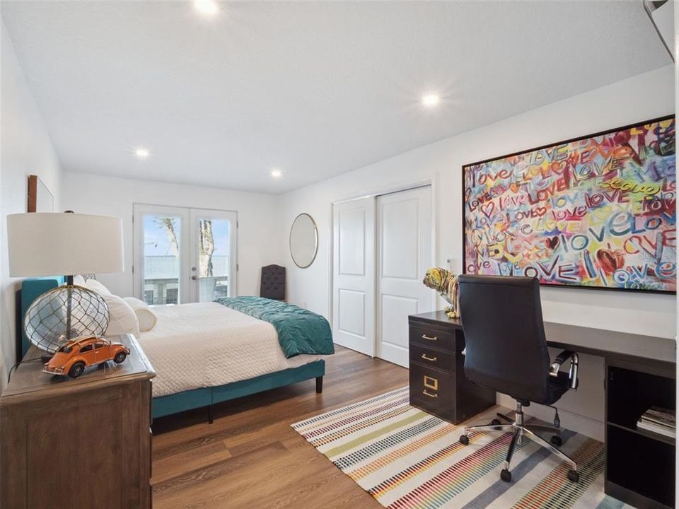 For Sale: $2,490,000 (7 beds, 4 baths, 5046 Square Feet)