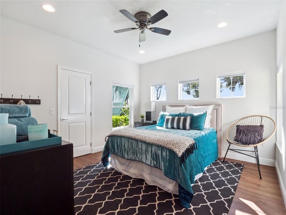 For Sale: $2,490,000 (7 beds, 4 baths, 5046 Square Feet)