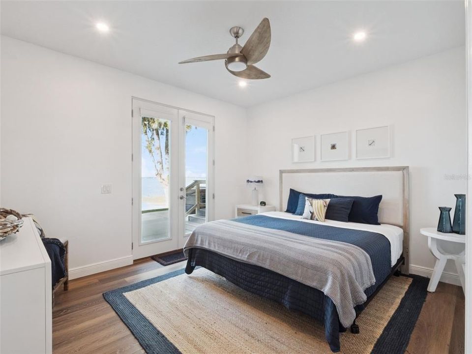 For Sale: $2,490,000 (7 beds, 4 baths, 5046 Square Feet)